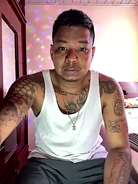 Snapshot of Saipuer31 chatting on 01-07-26, 04:34 Saipuer31 online show from 01-07-26, 04:34