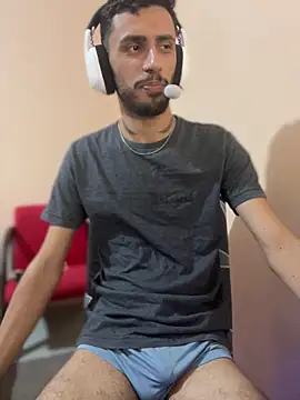 Snapshot of iendriw chatting on 03-13-25, 12:27 iendriw online show from 03-13-25, 12:27