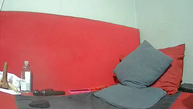 tasha97x online show from 11-27-25, 06:52