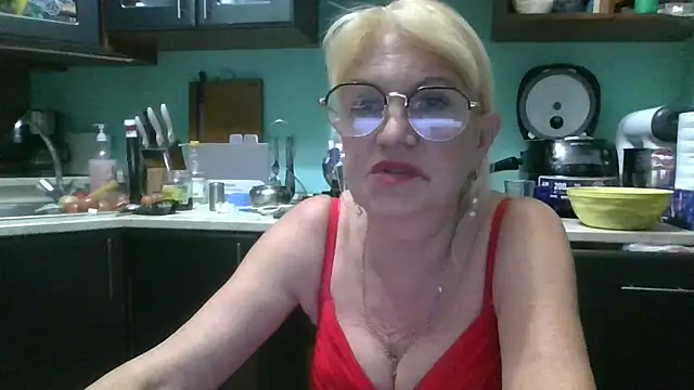 Snapshot of Heidi-Helga chatting on 10-02-25, 06:55 Heidi-Helga online show from 10-02-25, 06:55