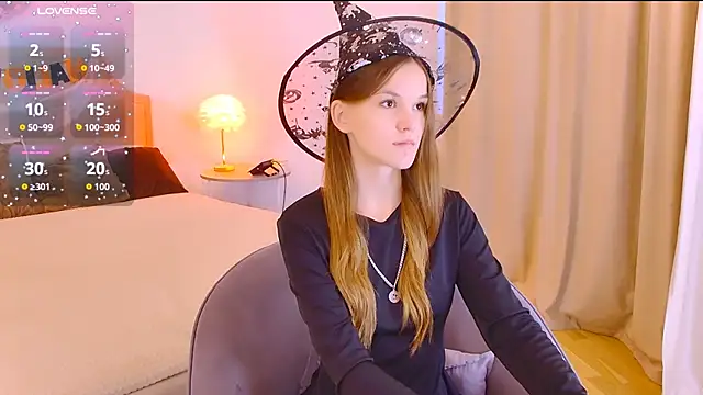 Amber Rogers online show from 10-27-25, 05:30