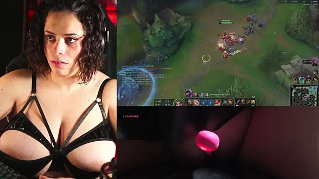 Snapshot of sharonurbex chatting on 02-28-26, 10:42 sharonurbex online show from 02-28-26, 10:42