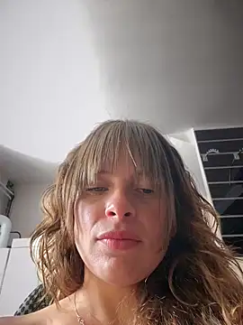 gynna kimera online show from 05-23-26, 12:59