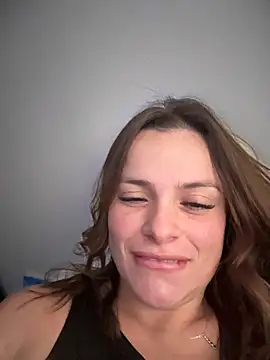 Snapshot of gynna_kimera chatting on 09-25-25, 10:16 gynna kimera online show from 09-25-25, 10:16