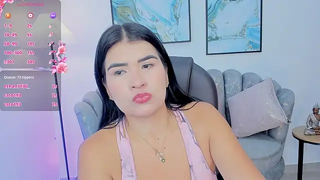 Snapshot of Corina_White chatting on 10-24-25, 12:15 Corina White online show from 10-24-25, 12:15