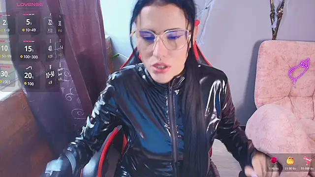 SophiTay online show from 11-04-25, 06:33