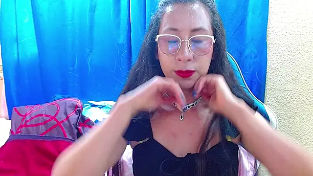Gia leinn online show from 07-16-26, 07:33