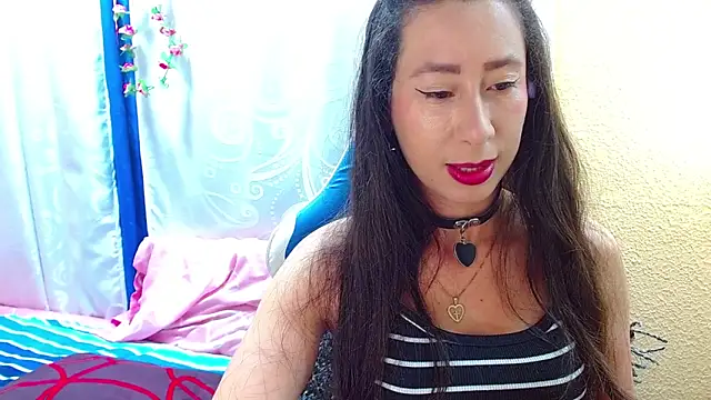 Gia leinn online show from 10-12-25, 07:59