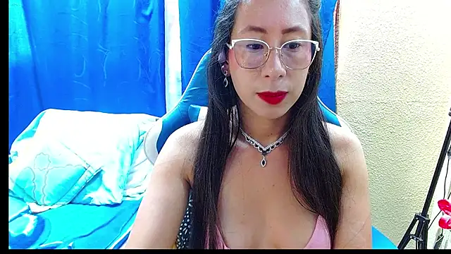 Gia leinn online show from 06-25-26, 03:50