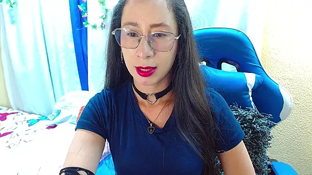 Gia leinn online show from 10-20-25, 08:53