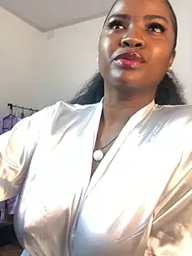 Snapshot of ValerieBlakee chatting on 10-04-25, 01:23 ValerieBlakee online show from 10-04-25, 01:23