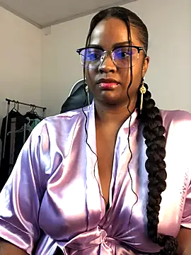 Snapshot of ValerieBlakee chatting on 09-11-25, 10:43 ValerieBlakee online show from 09-11-25, 10:43