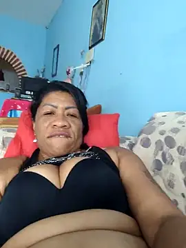 Snapshot of Tocameamor chatting on 09-22-25, 08:15 Tocameamor online show from 09-22-25, 08:15