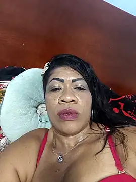 Snapshot of Tocameamor chatting on 02-28-25, 03:37 Tocameamor online show from 02-28-25, 03:37