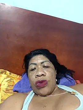 Tocameamor online show from 12-21-25, 01:08