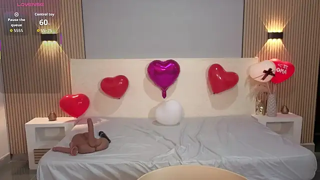 ChloeMoon9 online show from 02-14-26, 12:27