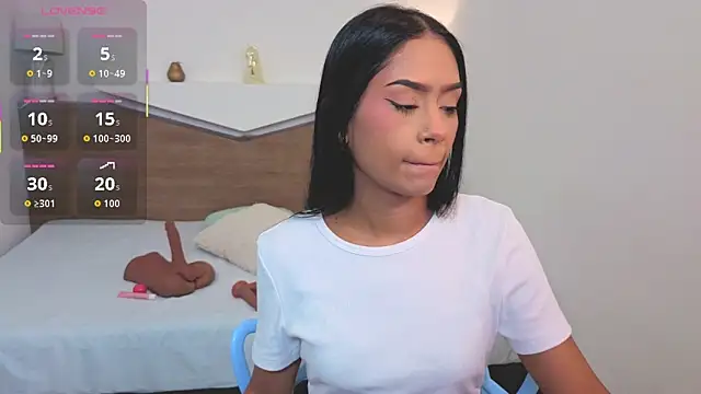 ChloeMoon9 online show from 01-14-26, 12:20