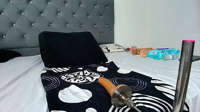 Maximiliano  Fire online show from 03-25-26, 07:13