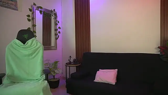 flor herrera01 online show from 03-21-26, 06:25