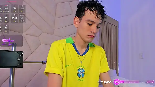 Snapshot of ValentinoMoreti chatting on 09-23-25, 01:51 ValentinoMoreti online show from 09-23-25, 01:51