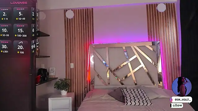 sweetviolet   online show from 12-19-25, 12:18