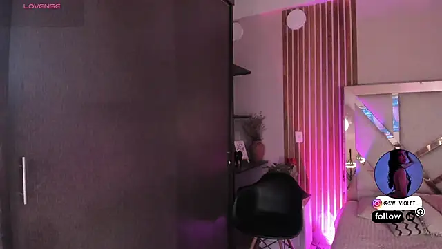 Snapshot of sweetviolet__ chatting on 05-11-26, 12:28 sweetviolet online show from 05-11-26, 12:28