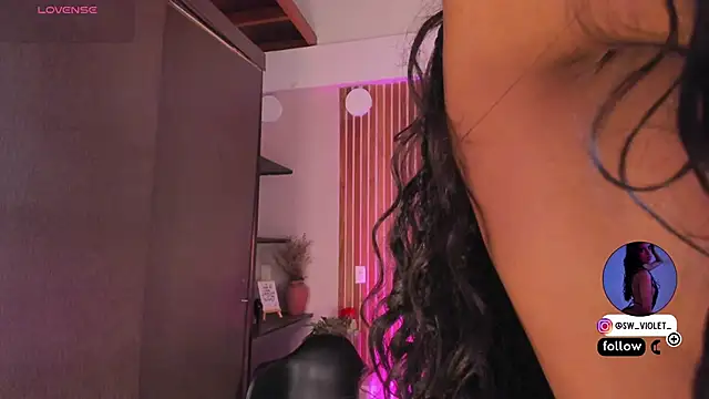 Snapshot of sweetviolet__ chatting on 05-22-26, 12:36 sweetviolet online show from 05-22-26, 12:36