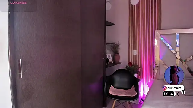 sweetviolet   online show from 04-13-26, 12:20