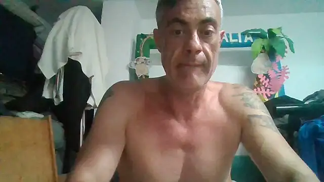 Snapshot of Shun4627 chatting on 06-30-26, 05:57 Shun4627 online show from 06-30-26, 05:57