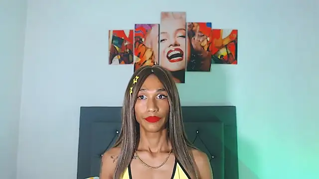 Snapshot of red_veltet chatting on 04-25-26, 06:27 red veltet online show from 04-25-26, 06:27