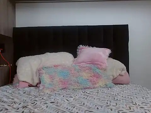  luna 777 online show from 11-06-25, 04:00