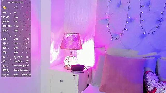 goth tasha online show from 12-22-25, 07:47