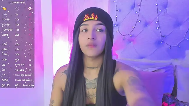 goth tasha online show from 10-21-25, 07:13