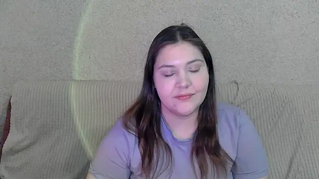 Snapshot of rachelwild chatting on 02-24-25, 09:20 rachelwild online show from 02-24-25, 09:20