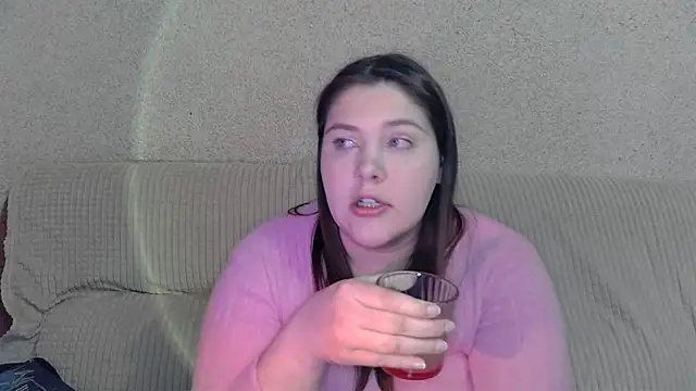 Snapshot of rachelwild chatting on 03-01-25, 06:21 rachelwild online show from 03-01-25, 06:21