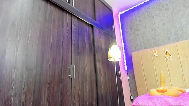 ava-am online show from 12-23-25, 02:11