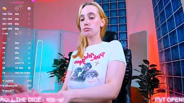 Snapshot of luna_joy_ chatting on 02-26-25, 05:10 luna joy online show from 02-26-25, 05:10