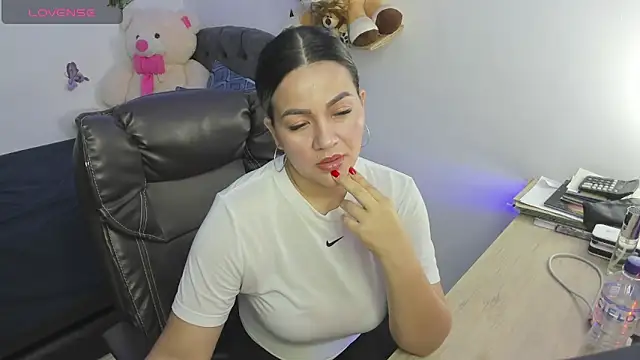 chanell  toledo online show from 05-21-26, 04:43