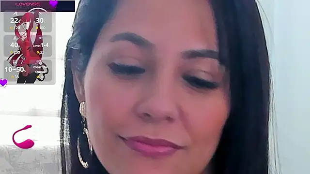 isabellarous- online show from 07-05-26, 07:21