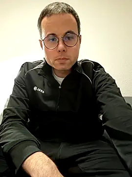 Simonudist online show from 02-05-26, 05:09