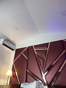 DanielaMedinaa online show from 11-20-25, 08:09