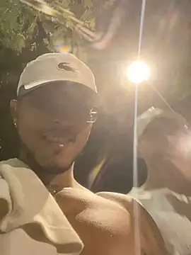 Snapshot of MaxxxSteil chatting on 03-09-25, 03:22 MaxxxSteil online show from 03-09-25, 03:22