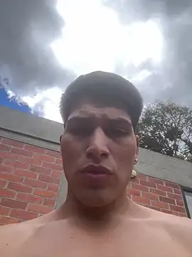 Snapshot of MaxxxSteil chatting on 10-09-25, 04:51 MaxxxSteil online show from 10-09-25, 04:51