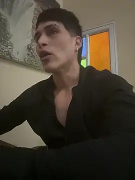 Snapshot of MaxxxSteil chatting on 10-04-25, 01:56 MaxxxSteil online show from 10-04-25, 01:56