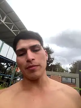 Snapshot of MaxxxSteil chatting on 09-23-25, 10:39 MaxxxSteil online show from 09-23-25, 10:39