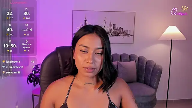 Ivyy Moon  online show from 05-13-26, 02:51
