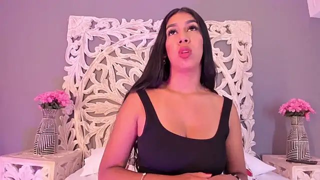 AnnieGibbyns online show from 04-15-26, 06:34