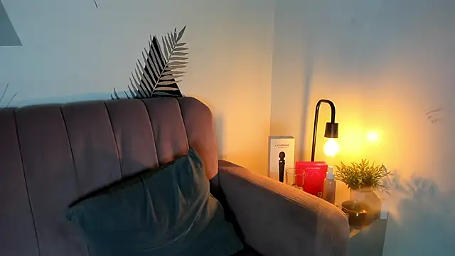 laura hotties online show from 03-26-26, 01:31