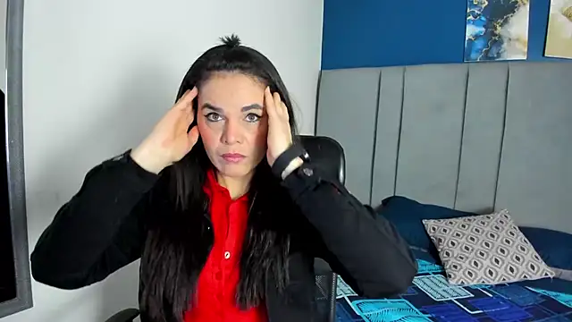 laura hotties online show from 02-09-26, 12:47