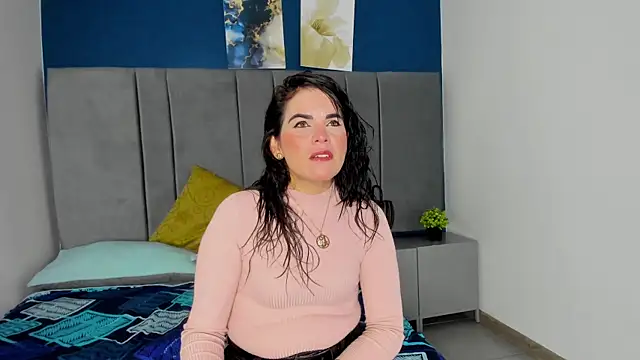 laura hotties online show from 09-30-25, 12:55